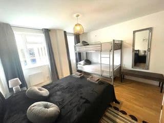 Bermondsey apartment - Photo 13