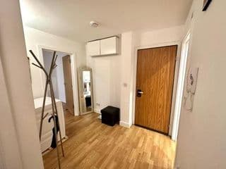 Bermondsey apartment - Photo 3