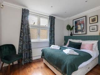 Beautiful 2 bed apt in the heart of Mayfair, close to Tube - Photo 13