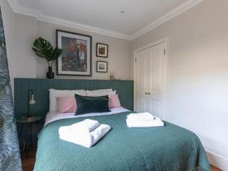 Beautiful 2 bed apt in the heart of Mayfair, close to Tube - Photo 14