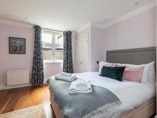 Beautiful 2 bed apt in the heart of Mayfair, close to Tube - Photo 15