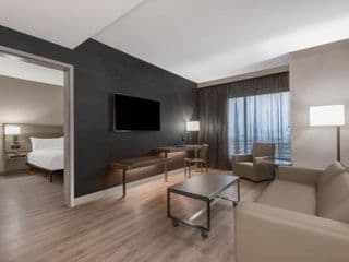 AC Hotel by Marriott Atlanta Midtown - Photo 11