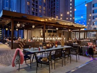 Moxy Atlanta Midtown - Photo 10