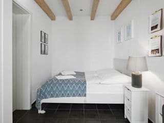 Urban city home - Photo 6