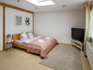Urban city home - Photo 10