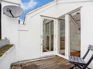 Beautiful 2 bedrooms apartment in Knightsbridge - Photo 20