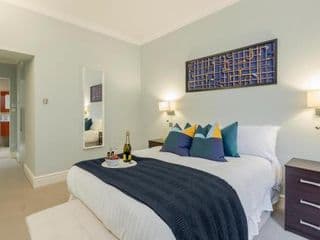 Luxurious Central Kensington Apartment - Photo 21