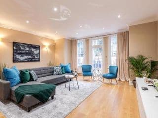 Luxurious Central Kensington Apartment - Photo 23