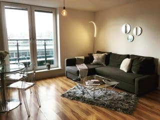 Penthouse Birmingham City View - Photo 10