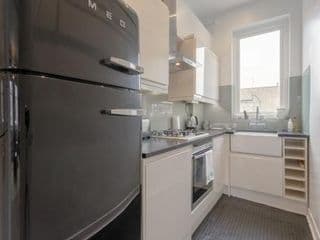 Vibrant 1 Bedroom Flat In Islington With Garden - Photo 4