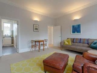 Vibrant 1 Bedroom Flat In Islington With Garden - Photo 8