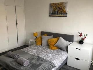 London budget Maisonette - Photo 20