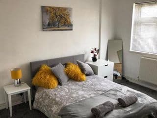 London budget Maisonette - Photo 21