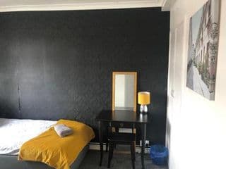 London budget Maisonette - Photo 4
