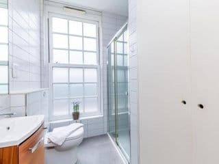 Executive Apartments in Central London FREE WIFI - Photo 9
