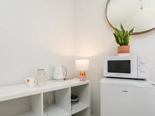 Beautiful pied-a-terre to explore London - Photo 8