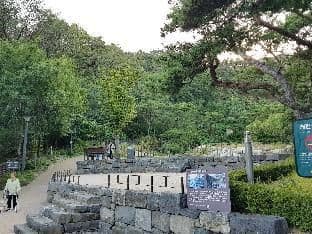 Closed - Photo 10