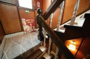 Stitches House - Photo 18