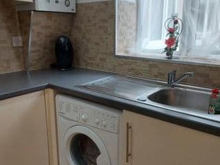 Lux Apartment in Gatwick - Photo 15