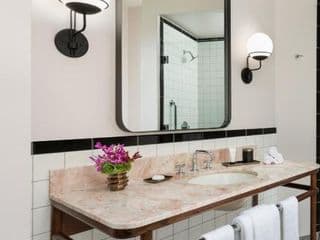 The Candler Hotel Atlanta, Curio Collection by Hilton - Photo 9