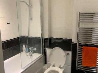 Thames View Apartment, Imperial Wharf - Photo 18