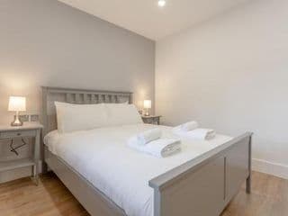 3 bedroom Luxury Apartment in Canary Wharf - Photo 10