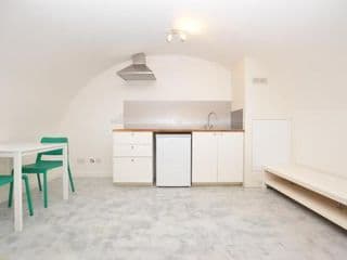 NoHo 132 Serviced Apartments - Photo 23