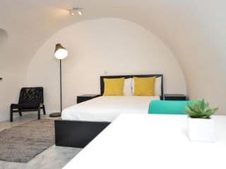 NoHo 132 Serviced Apartments - Photo 24