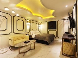 THE GRAY HOTEL - Photo 18