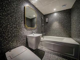 THE GRAY HOTEL - Photo 9