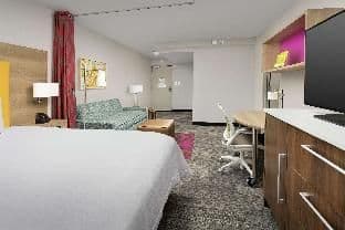 Home2 Suites by Hilton Atlanta Midtown - Photo 8