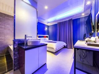 La view Hotel - Photo 13
