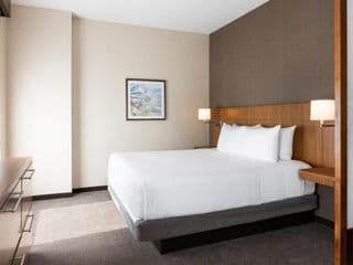 Hyatt Place Atlanta Centennial Park - Photo 2