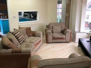 Treetops flat2 Hall Green B28 - Photo 5