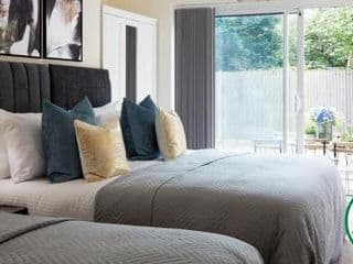 Aisiki Living at Alexandra Road, 2 Bedrooms and 2 Bathrooms with King or Twin beds and with FREE WIFI and PARKING - Photo 23