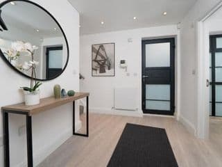 BIG & LUXURY 3 BEDR, 4 BEDS, 2,5 BATH, COVENT GARDEN, BEST Location - Photo 13