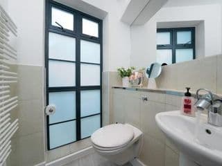 BIG & LUXURY 3 BEDR, 4 BEDS, 2,5 BATH, COVENT GARDEN, BEST Location - Photo 14
