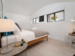 BIG & LUXURY 3 BEDR, 4 BEDS, 2,5 BATH, COVENT GARDEN, BEST Location - Photo 9