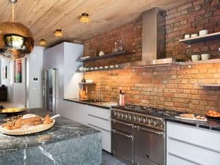 Contemporary Boutique Residence - Photo 7