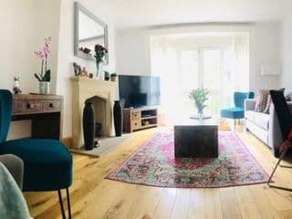2 Bedroom Apartment close to Camden Town