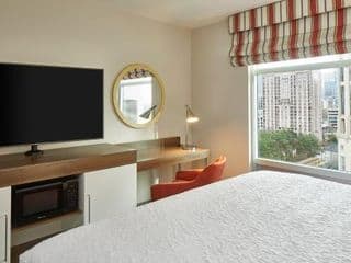 Hampton Inn & Suites Atlanta-Midtown, Ga - Photo 6
