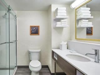 Hampton Inn & Suites Atlanta-Midtown, Ga - Photo 9