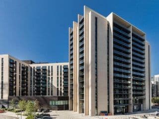 Modern, Stylish PENTHOUSE Apartment next to Wembley Stadium! - Photo 21
