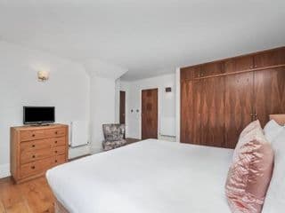 Tavistock Place Apartments - Photo 14