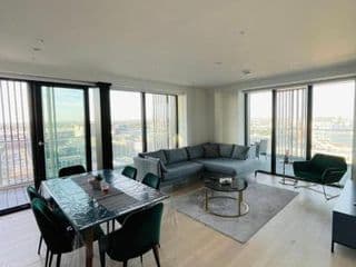Riverside Rooms & Apartments