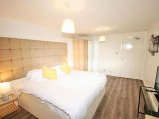 The Aldgate Rooms - Photo 13