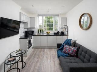 Skyline Serviced Apartments - Beckett - Photo 2