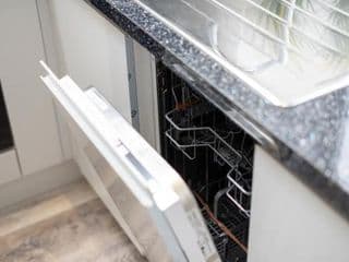 Skyline Serviced Apartments - Beckett - Photo 11
