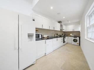 ETON HOUSE - LUXURY ACCOMMODATION, FREE PARKING, CENTRAL LOCATION - Photo 23