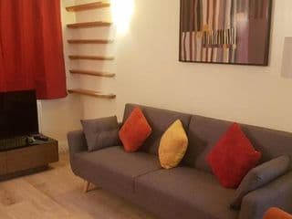 Garland Modern House With Parking & Garden Croydon - Photo 23